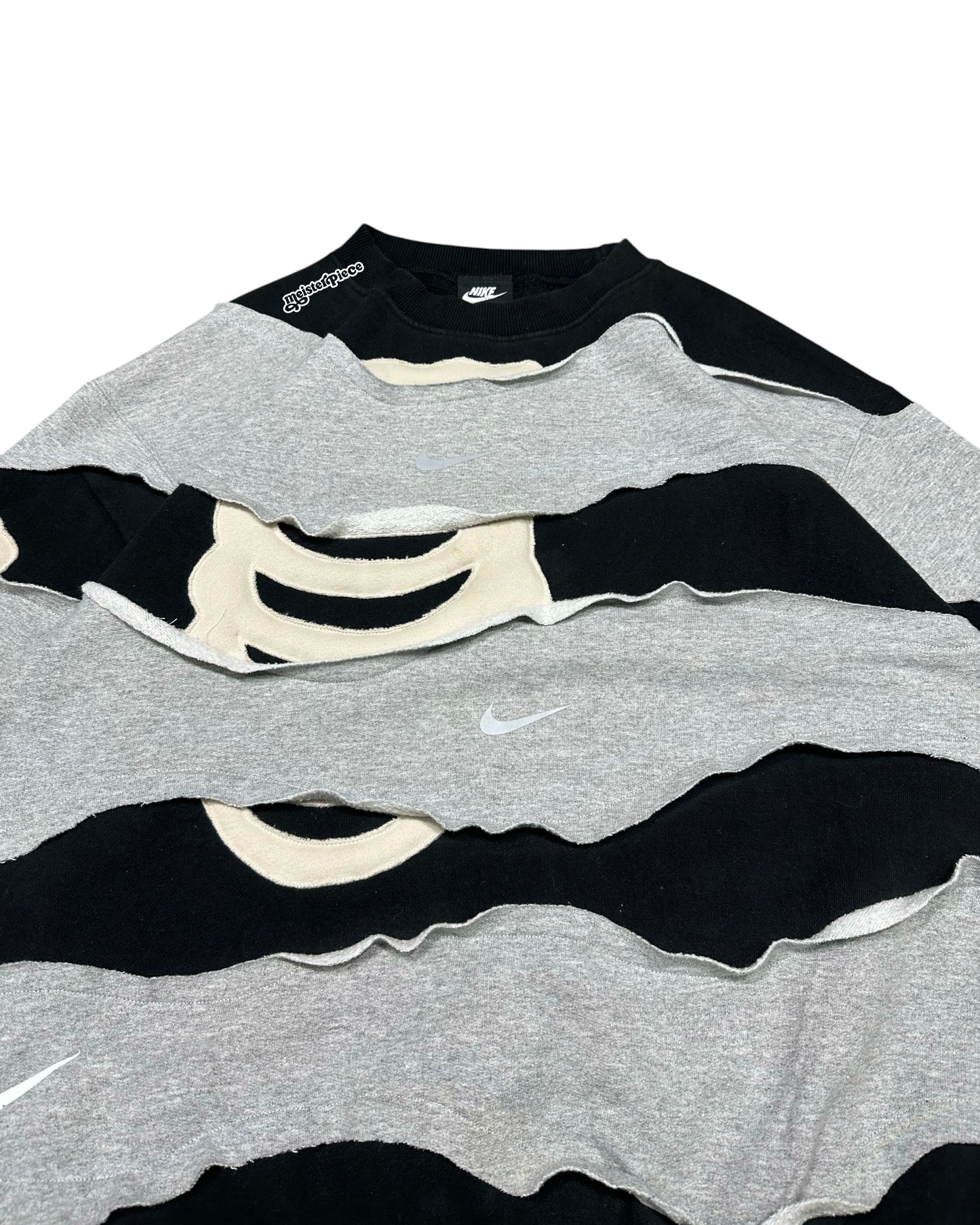 THE 3D STRIPE SKELETON NIKE (L)